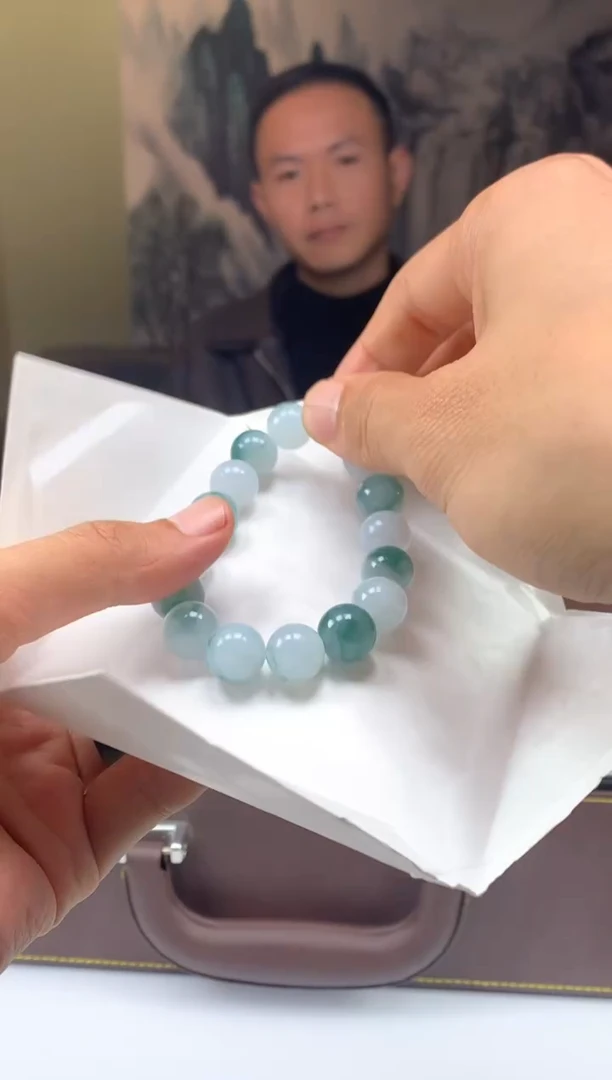 未镶嵌定制翡翠我**军1