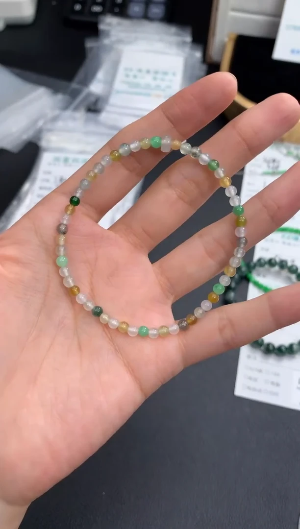 未镶嵌挂件翡翠48小时鉴赏期 退货不扣服务费