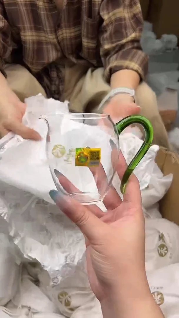 禾墨 清雅茶海湖绿色