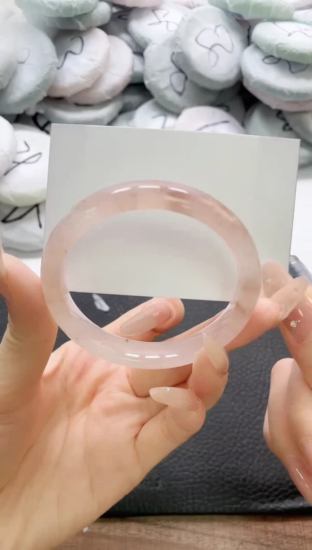 未镶嵌手镯石英质玉98-58