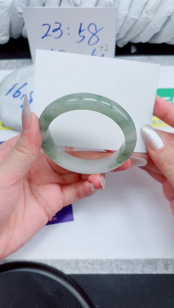 石英质玉手镯未镶嵌164-55.9