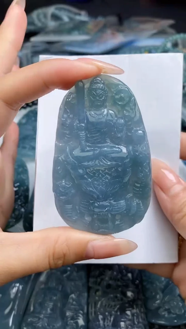 【闪购商品】翡翠颈饰未镶嵌