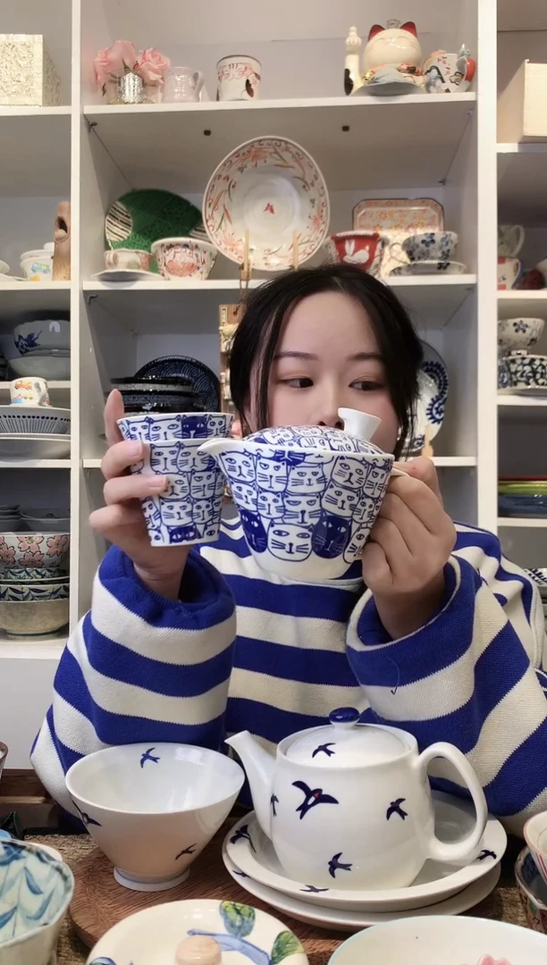 陶瓷有田烧手绘猫咪一壶两杯套装