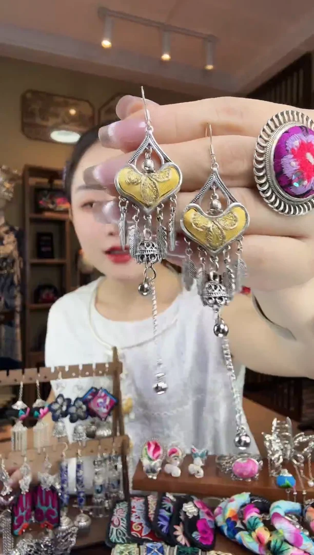 刺绣非遗刺绣民族风饰品