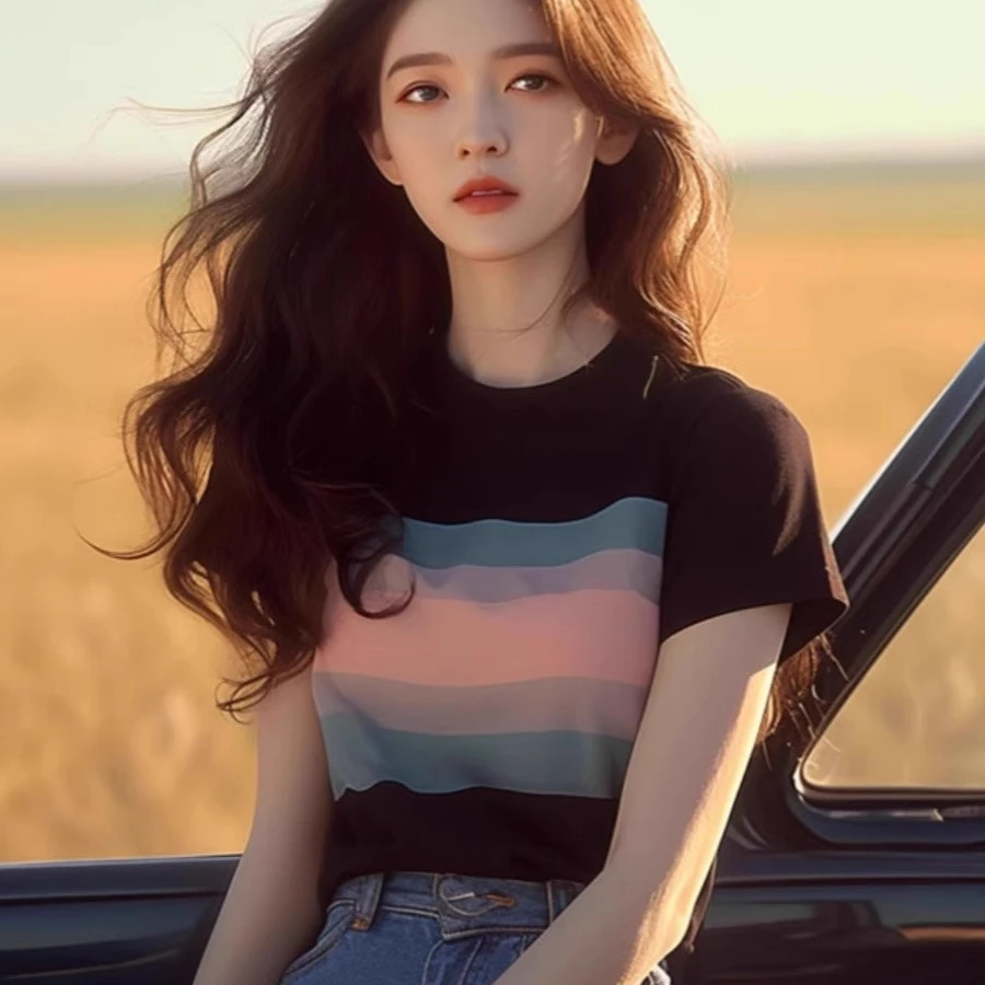 2024夏季爆款小众正肩圆领时尚彩虹印花短袖t恤女夏修身显瘦上衣