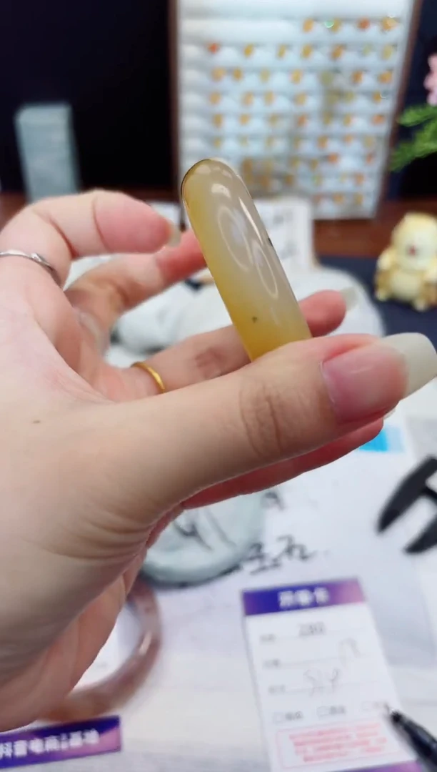 未镶嵌手镯石英质玉280-财气镯-圈口51