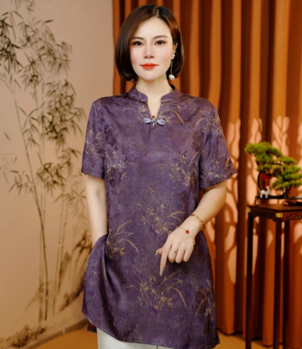 【紫菀】2025新款夏季新中式T恤短袖刻花修身显瘦减龄气质款128A