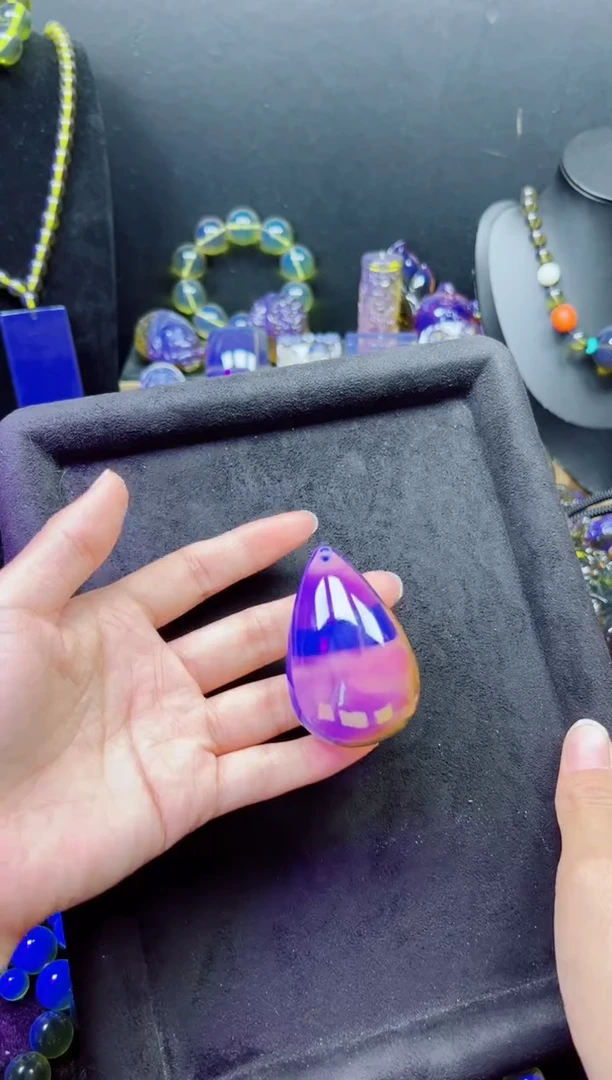 多米尼加净水蓝大水滴