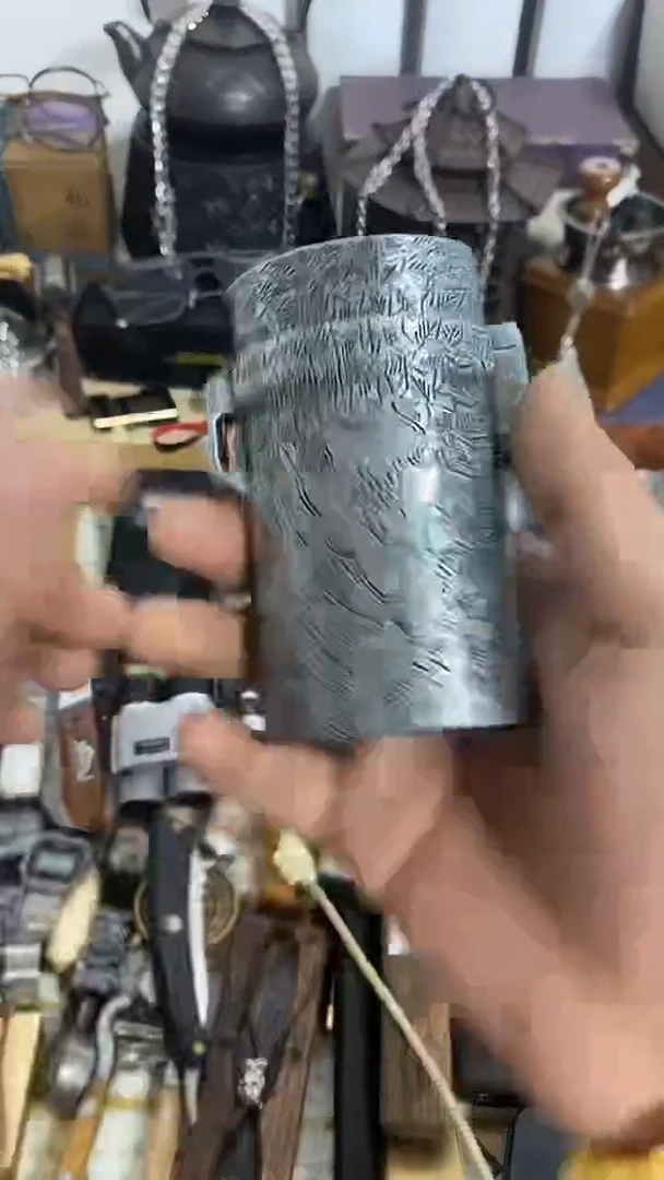 瓷片闪购商品  如图所示