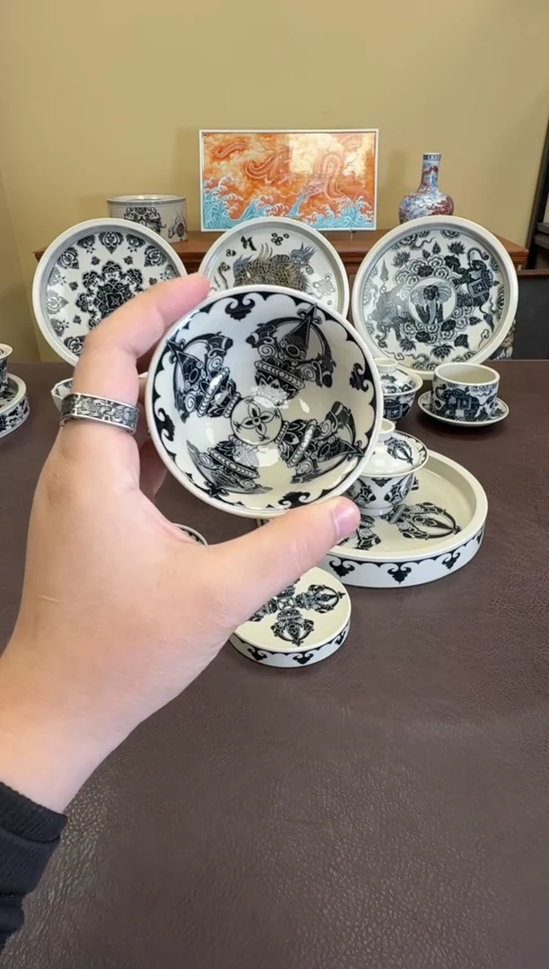 二号釉金刚杵压手杯