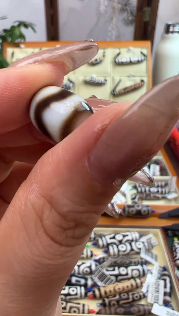 【闪购商品】玛瑙/玉髓颈饰未镶嵌42.微瑕