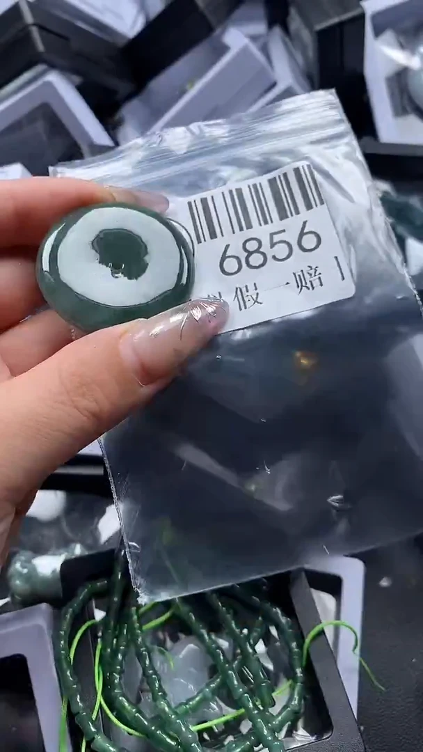 吊坠(不含链)未镶嵌翡翠6856