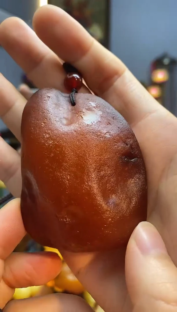 琥珀颈饰未镶嵌吊坠