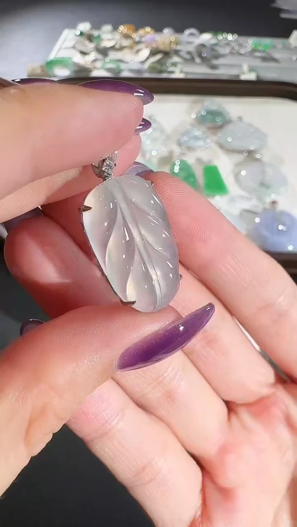 吊坠(不含链)18K金镶嵌翡翠【源头工厂】钻石镶嵌