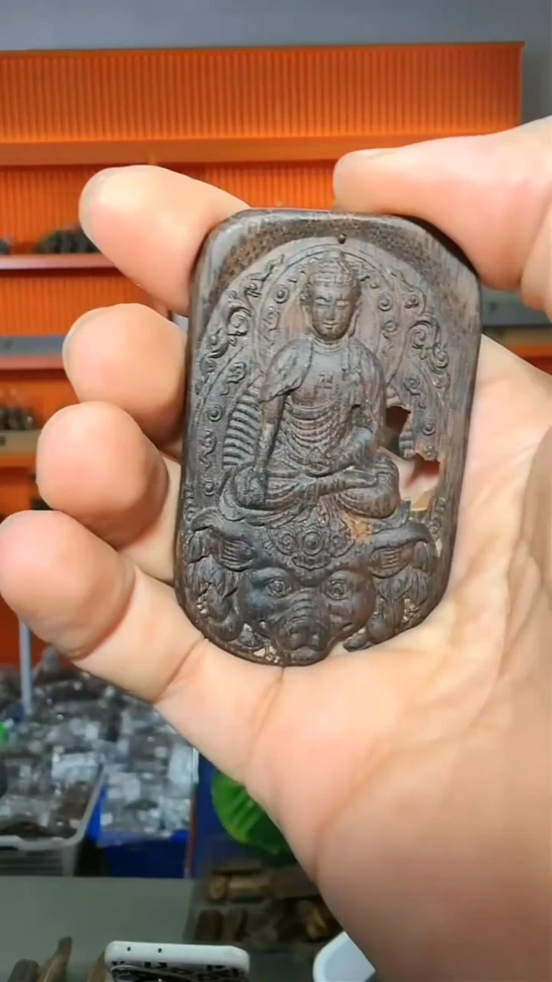 沉香吊坠163号红土生肖猪多样性发一