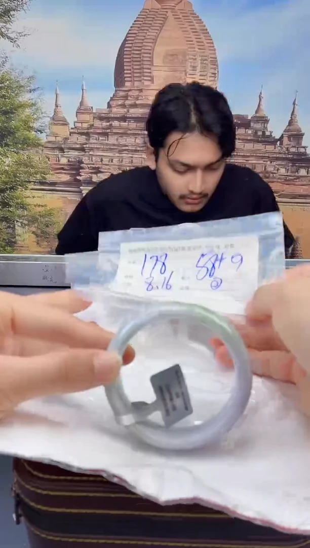 定制翡翠手镯未镶嵌毛货手镯需精细抛光/59