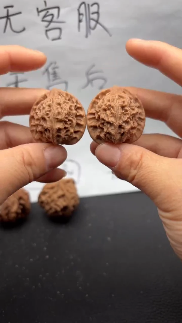 把件文玩核桃611灯笼