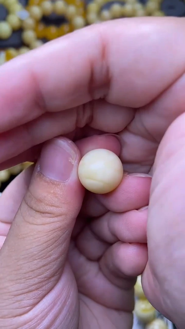 裸石琥珀未镶嵌 星筠珠宝优选14