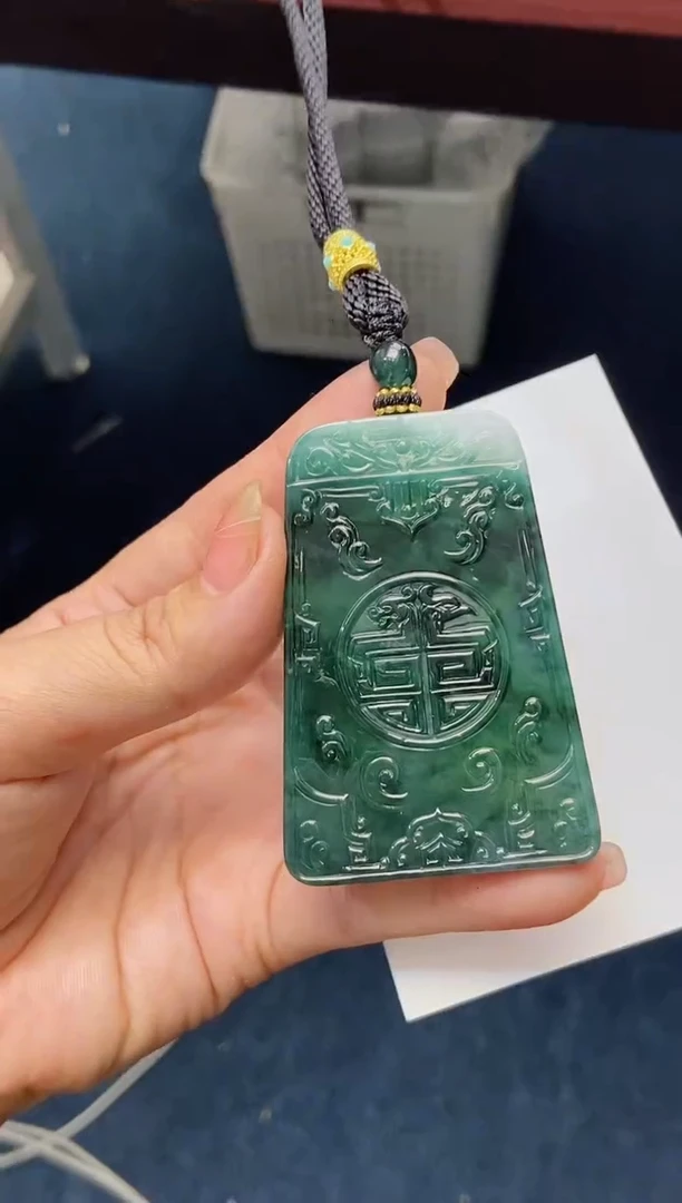 颈饰未镶嵌翡翠缅甸天然翡翠