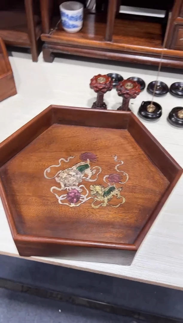 木木 螺钿镶嵌狮子滚绣球六角储物盒干果盒