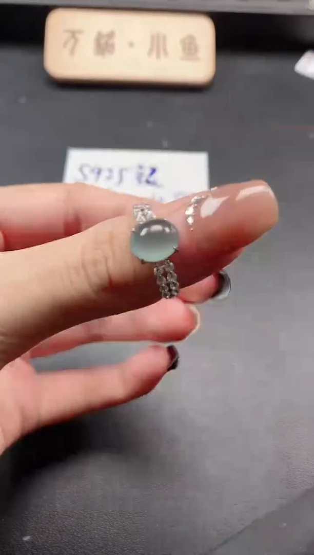 银S925镶嵌戒指翡翠51151