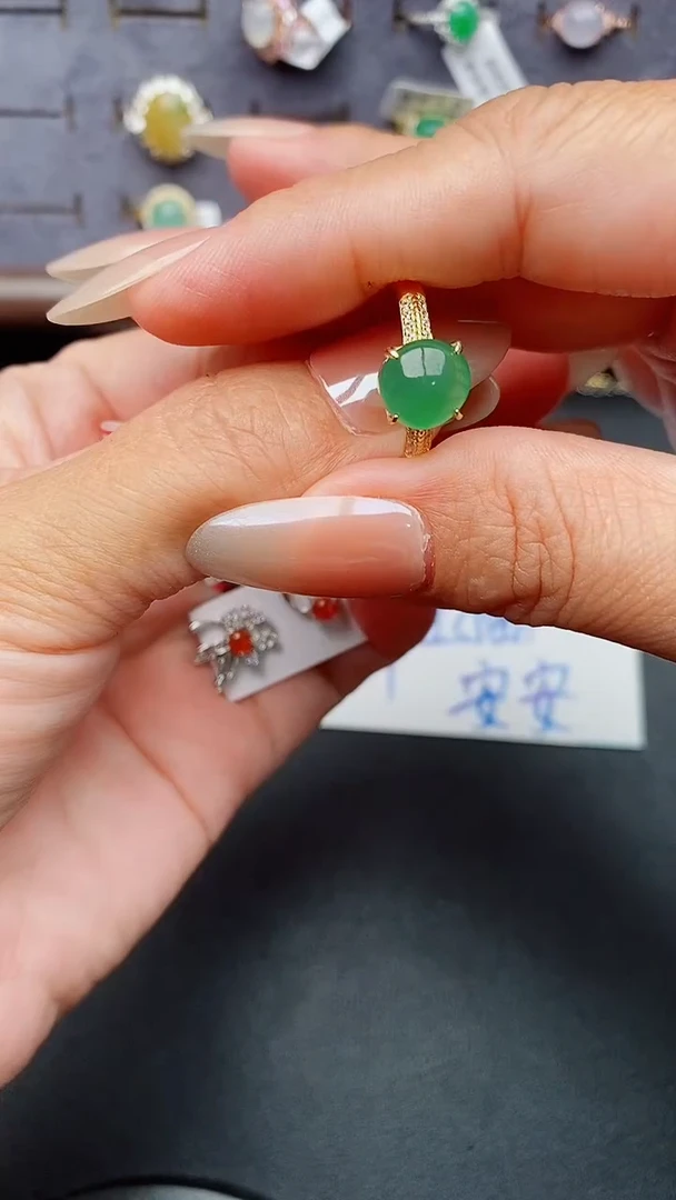 银S925镶嵌戒指翡翠天然翡翠A货