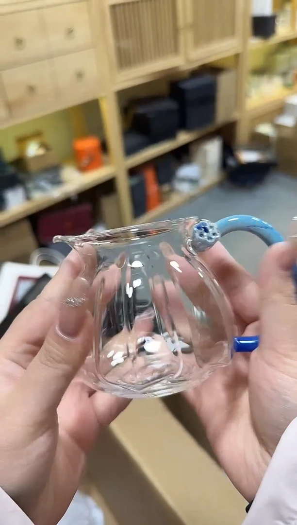 043凤玉连军公道杯