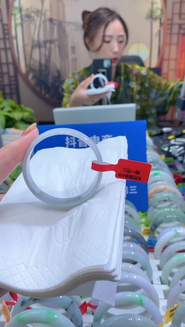 未镶嵌手镯翡翠000075364