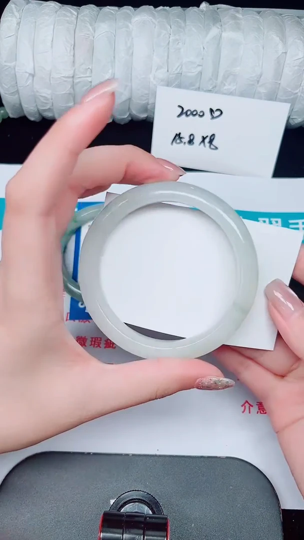 未镶嵌手镯石英质玉297-57/58