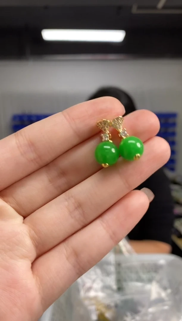 银S925镶嵌翡翠耳饰闪购链接   多样性发其一颜色微差