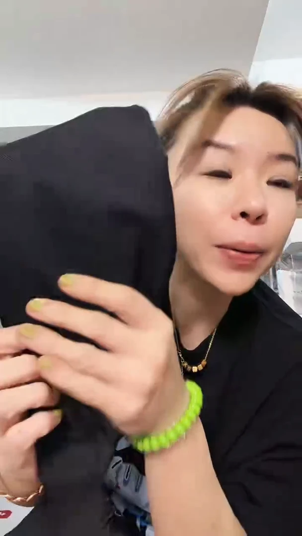 丙纶哈哈哈哈哈哈