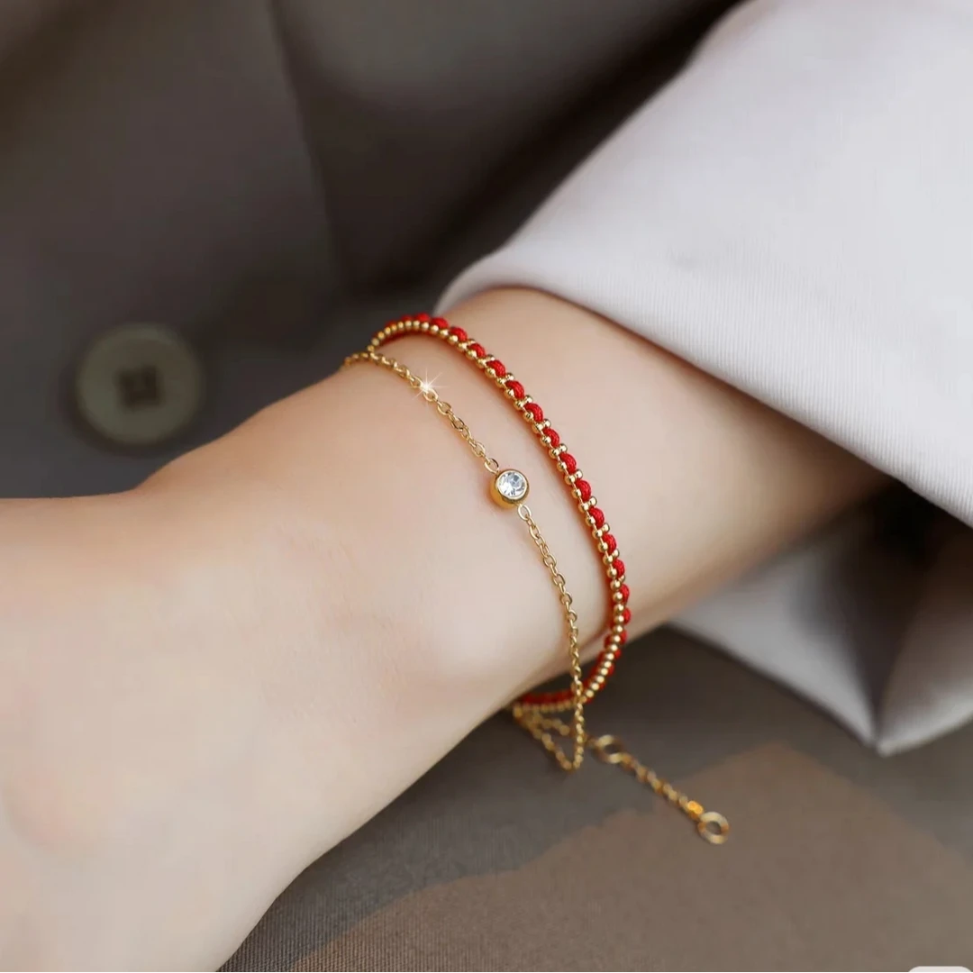 镀18K金手工编织精致百搭双层红绳锆石手链！