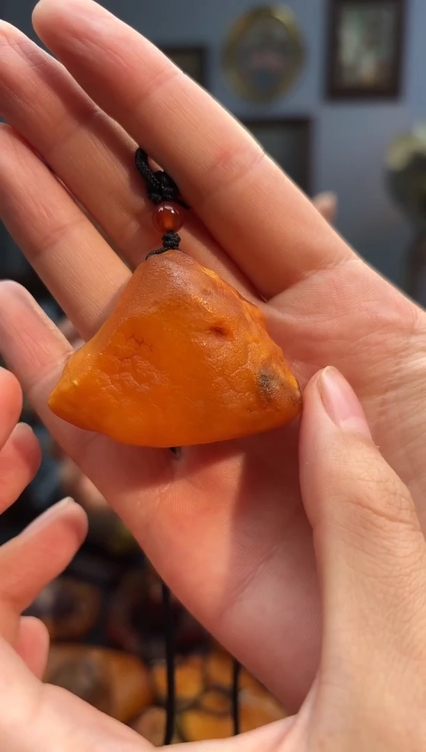 琥珀颈饰未镶嵌吊坠