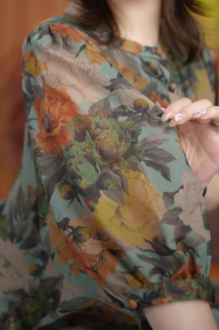 高贵绿洋气透气舒适感上衣女装096