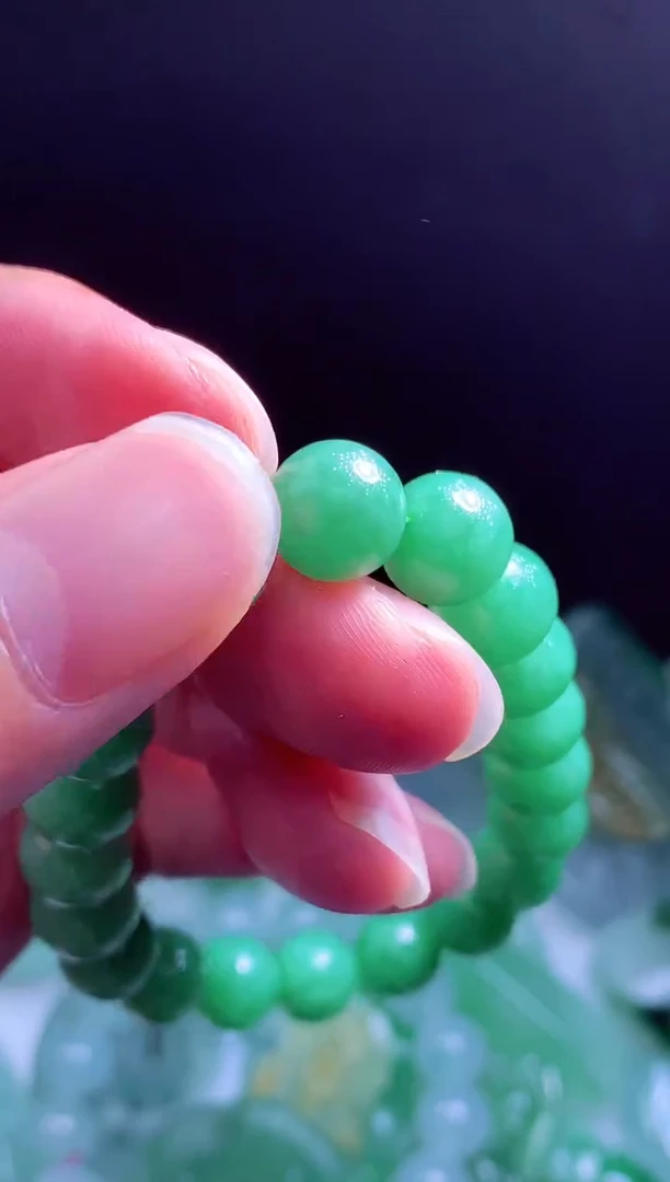 定制翡翠未镶嵌翡翠毛货定制