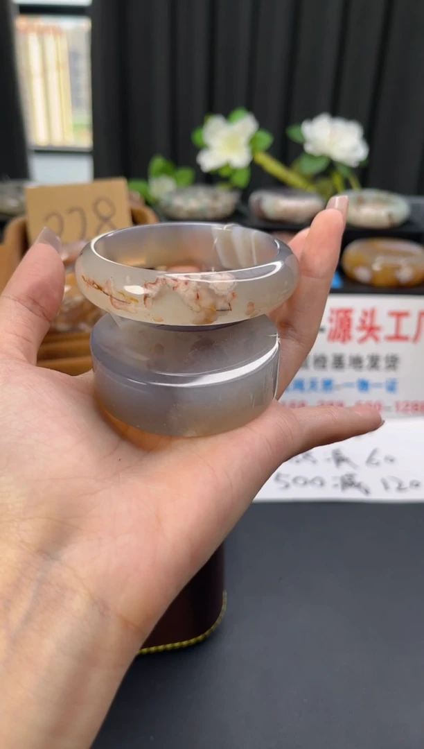 未镶嵌手镯石英质玉赠送镯心（57圈口）