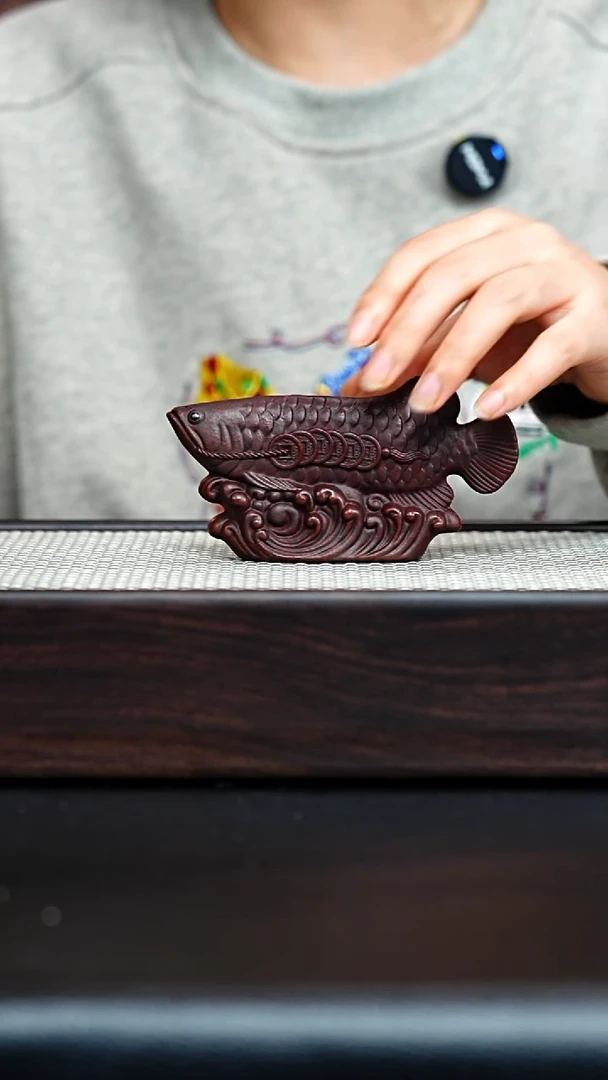 紫砂茶宠宜兴紫砂 金龙鱼摆件
