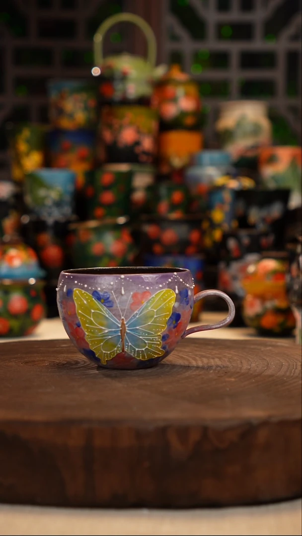 油画    釉下彩   杯子