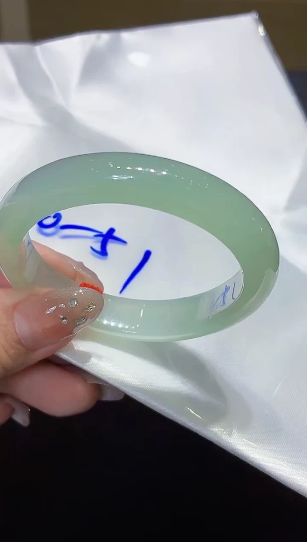 未镶嵌手镯翡翠翡翠手镯5051
