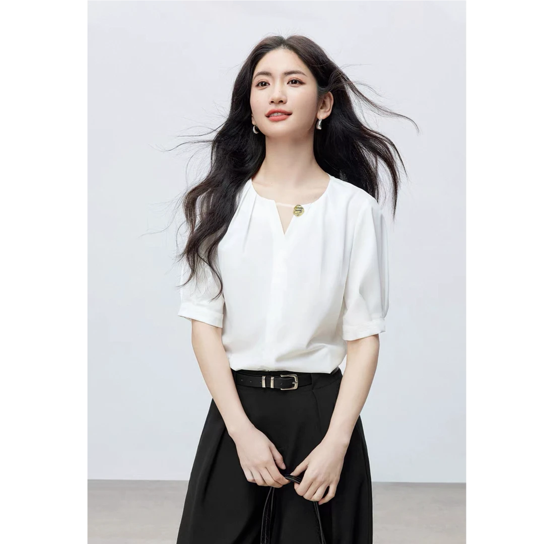 JIRUIMAN/吉瑞曼夏季时尚V领镂空短袖高级感百搭衬衫S536