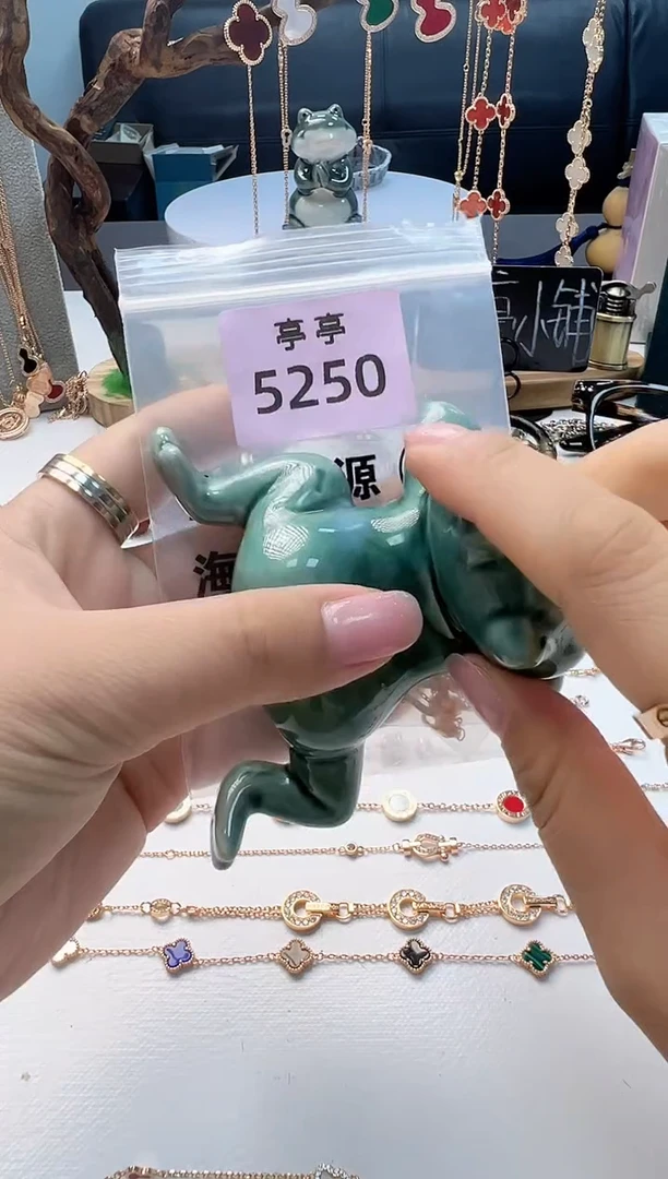晶*畅 华禄甄选阁二号铺娜娜