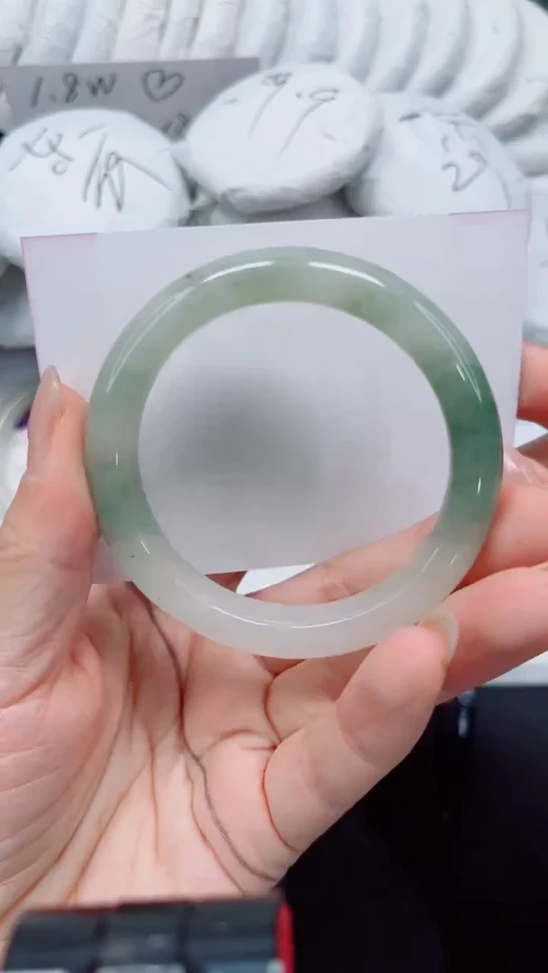 未镶嵌手镯石英质玉211-55.4