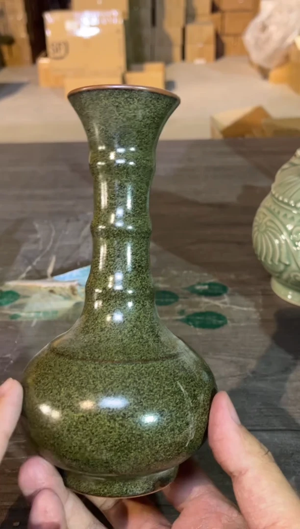 瓷微瑕茶叶末花插 看图发