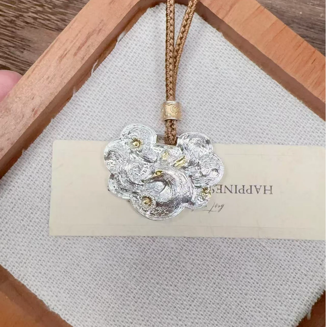 吊坠足银 足银999.9新中式精致狐狸桃花银吊坠