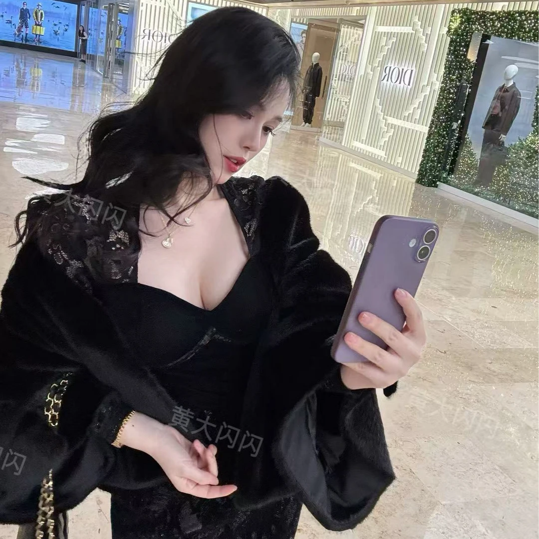 【新店请到黄大闪闪女装店1号】新款女人味定制纯欲性感上衣SSQ8310