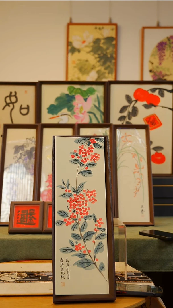国画13*40不落名绘画带框发货  631 红豆