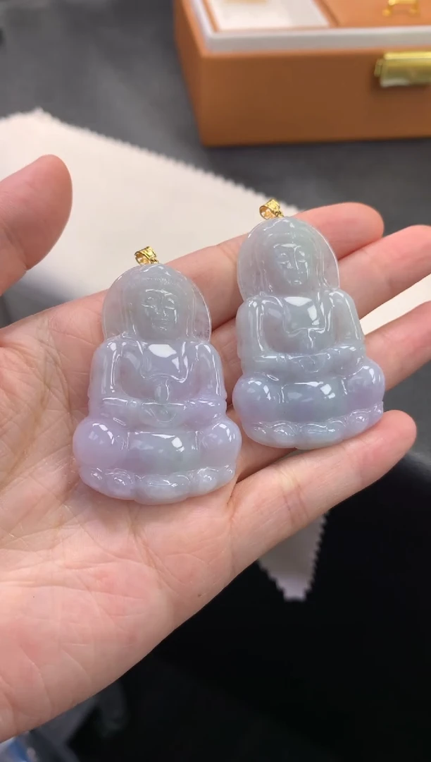 颈饰18K金镶嵌翡翠FA160 翡翠观音 多样性发其一赠皮绳