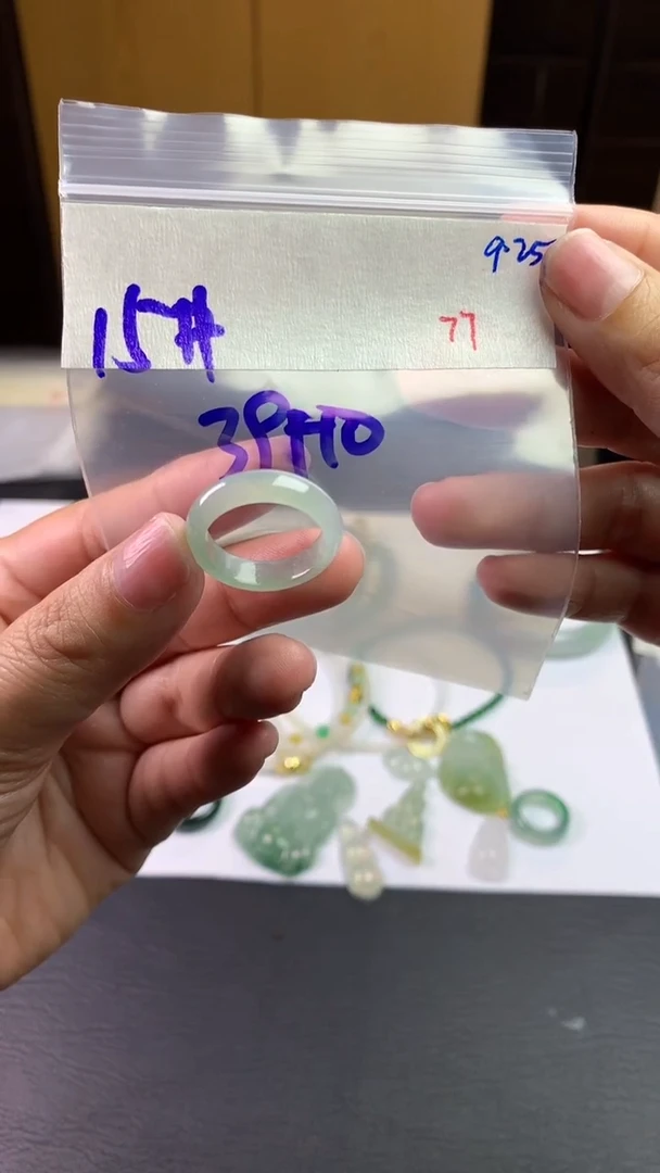 未镶嵌定制翡翠毛货需精细抛光拍一发一