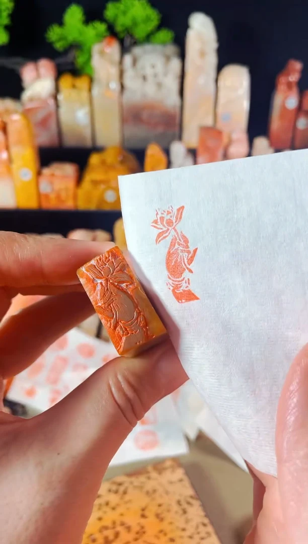 【闪购商品】浙江红石印石手工篆刻《佛手莲花》朱文