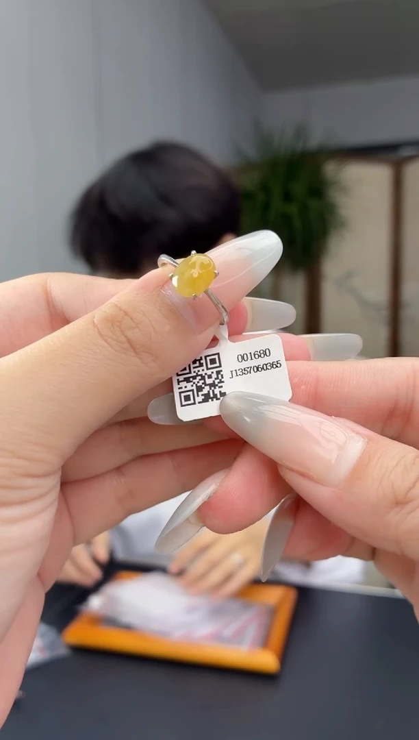 颈饰银S925镶嵌翡翠1111111111